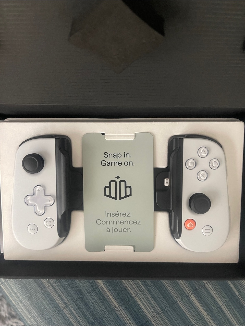 Sony Backbone Mobile Controller — White and Black